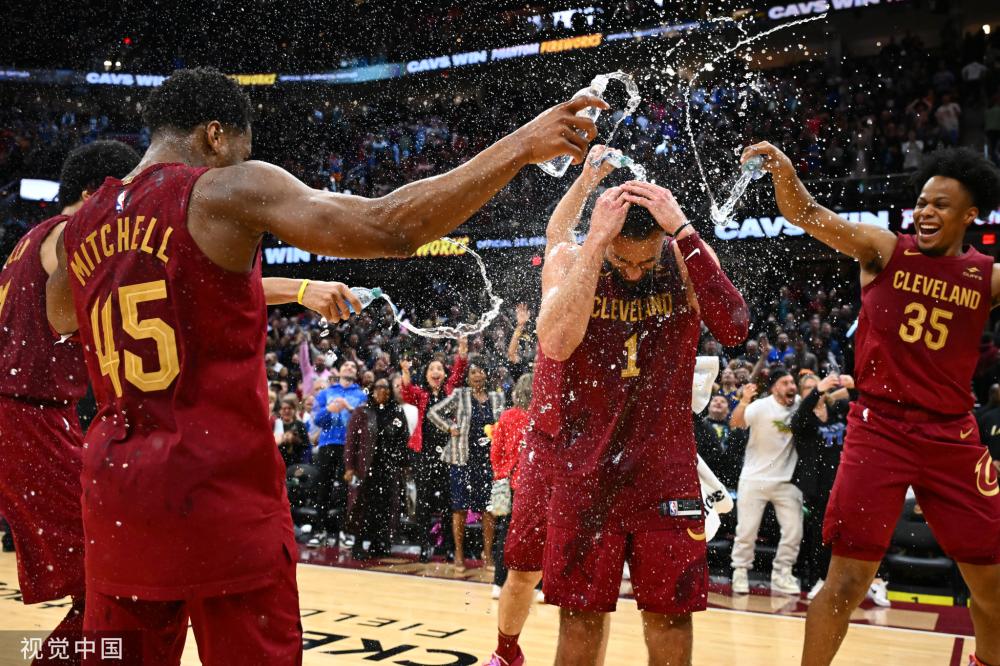 球队的表现 球队的表现