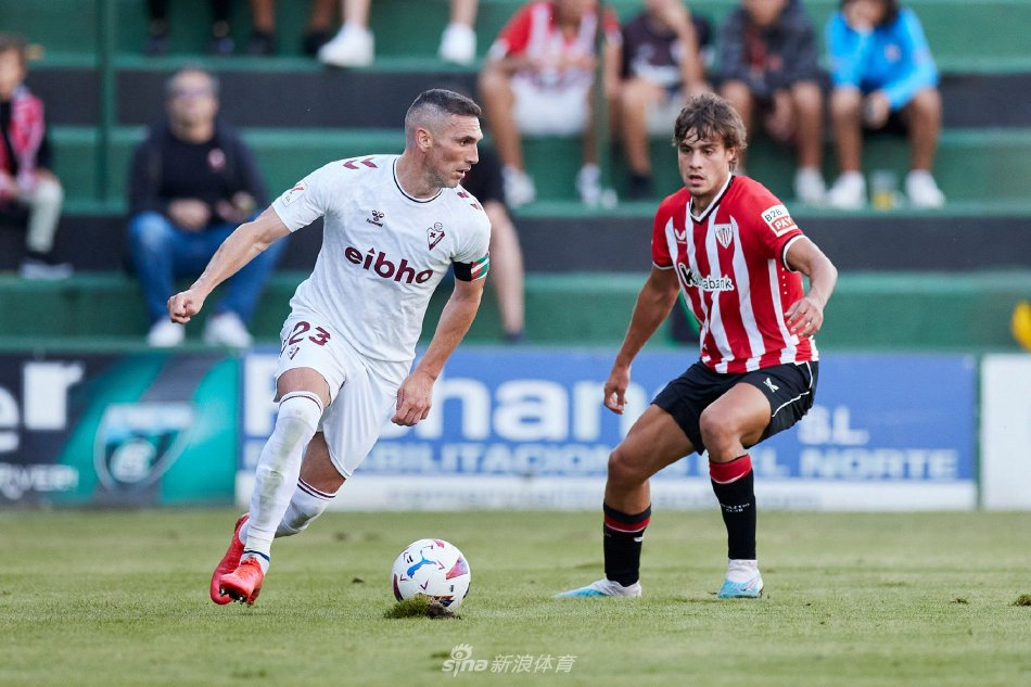 这场比赛成 这场比赛成